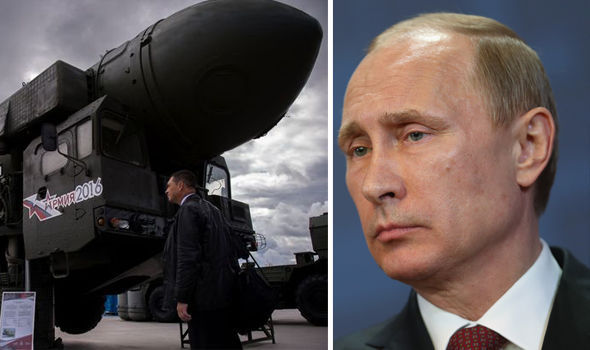 World on the brink of nuclear war ..!