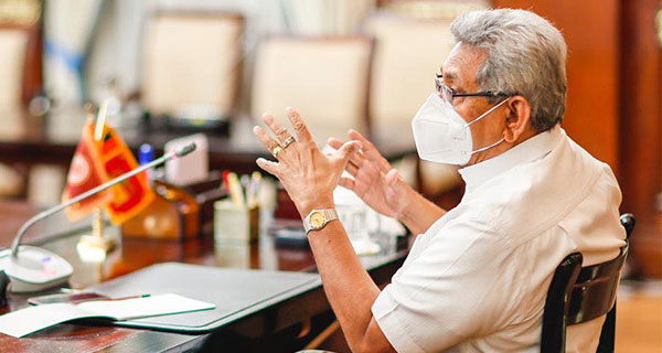 “ඇයි මට සහායෝගය දෙන්න බැරි” මහ බැංකු නිලධාරීන් නිදාගෙනද? : ජනපති මහ බැංකු ලොක්කන්ට දෙහි කපයි!