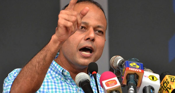 “දුරකතනයේ අරමුණ අලියා පරාජය කිරීම වුවත්, අලියාගේ අරමුණ ආණ්ඩු බලය ලබා ගැනීමයි!” – සාගල