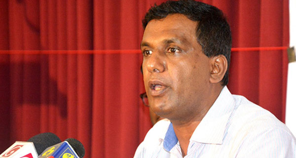 කොවිඩ් නිසා තැපැල් ඡන්දයට ඉල්ලුම්කල නොහැකී වුවන්ට සහන කාලයක් අවශ්‍යයි!