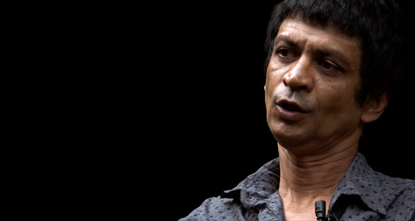 ප්‍රචණ්ඩත්වය තියෙන්නේ, අපි නොහිතන තැනක – සුජිත් රත්නායක චිත්‍ර ශිල්පී සහ කලා විචාරක