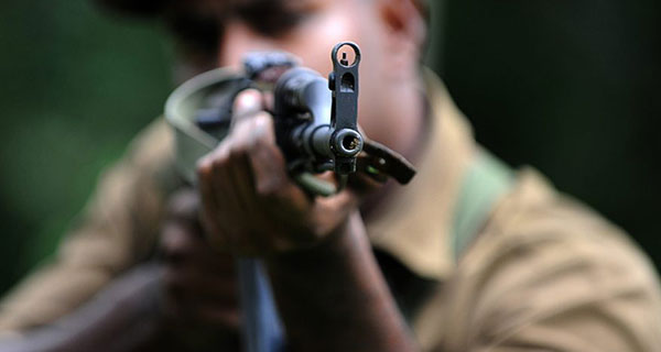 පොලීසියේ වෙඩි තැබීම් හා ජීවත් වීමේ අයිතිය