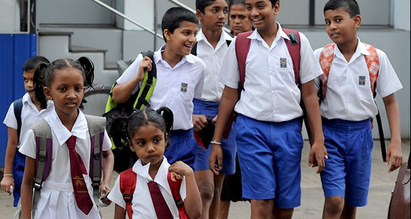 පාසල් රෙදි කොන්ත්‍රාත්තුව දේශීය ආයතන තුනකට