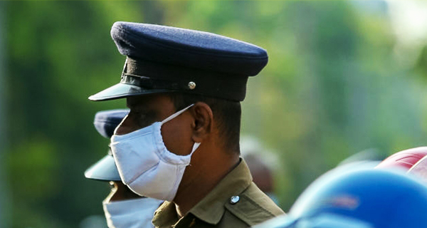 පූගොඩ OIC ගේ වැඩ තහනම් – පොලිස් සැරයන් අත්අඩංගුවට