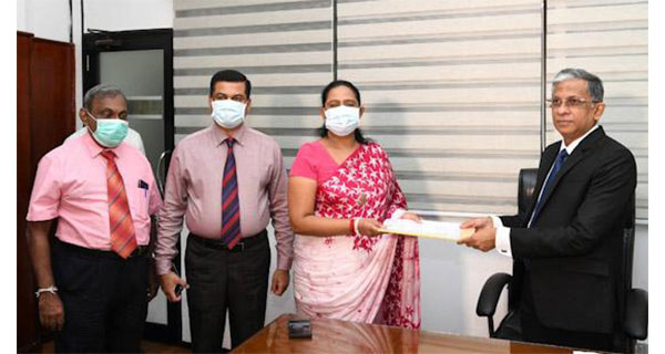 අනිල් ජාසිංහගෙන් බලාපොරොත්තු වූ දේවල් මගෙන් බලාපොරොත්තු වන්න එපා! – නව සෞඛ්‍ය අධ්‍යක්ෂ ජනරාල්