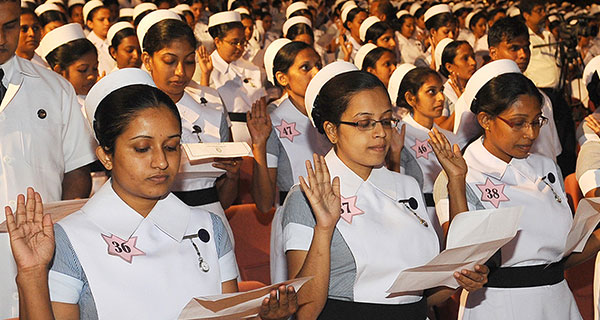 ගර්භනී හා කුඩා දරුවන් සිටින හෙදියන්ටත් නිවාඩු ඉල්ලයි.