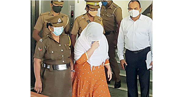 සහරාන් බිරිඳගේ ජීවිතාරක්ෂාව ගැන මානව හිමිකම් කොමිසමේ අවධානය