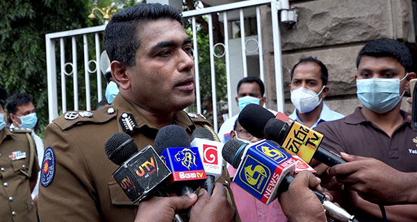 නැඟුනේ “සුළු දුමාරයක්” පමණයි! කිසිඳු දේපල හානියක් නෑ – පොලිස් මාධ්‍ය ප්‍රකාශක