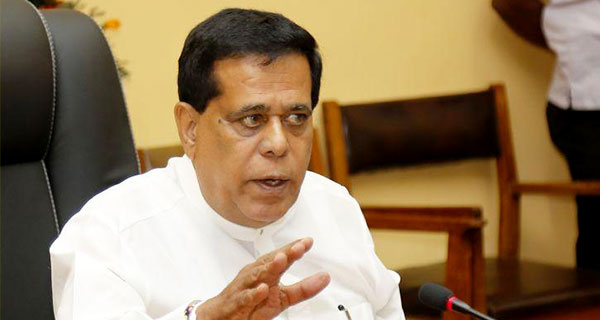 බේරුම්කරණ පරීක්ෂණ මාස 03 ක් තුල අවසන් කළ යුතුයි! – කම්කරු ඇමති කියයි.