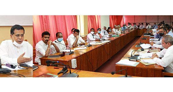 වතු කම්කරු වැටුප 1000 කිරීමට රජය-හාම්පුතුන් සමඟ සාකච්ඡාව නැවතත් අසාර්ථකයි!