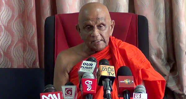 රාජ්‍ය සේවා කොමිෂන් සභාවට GMOA නිලධාරීන්ගෙන් බලපෑම්!