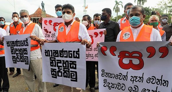 රන්ජන්ගේ මන්ත්‍රී භාවය අහෝසි වන්නට කිසිඳු ව්‍යවස්ථානුකුල අවස්ථාවක් නෑ. – විපක්ෂ නායක