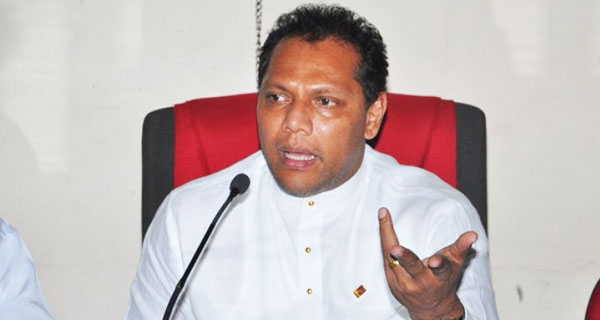 කොරෝනාව “පාලනයකින් තොරව රටපුරා පැතිරිලා”