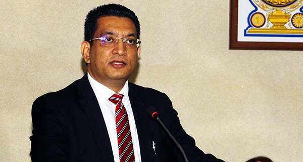 විහාර හා දේවාලගම් පනතට අත තියන්න මගේ කිසිම බලාපොරොත්තුවක් නැහැ! – අධිකරණ ඇමති