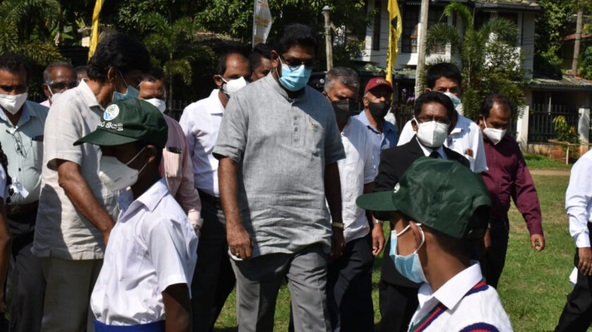 ජනමාධ්‍ය ඇමැති නිරෝධායන නීති කඩලා –  ලංකා ගුරු සංගමය