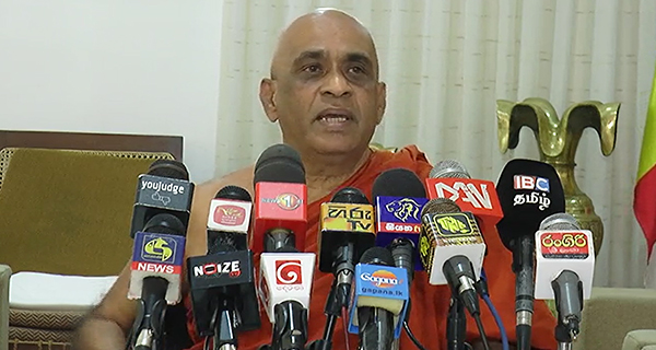 කොකු ගහලා ඇදන් යන ආණ්ඩුවක් අපිට අවශ්‍ය නැහැ! – ඇල්ලේ ගුණවංශ හිමියන්