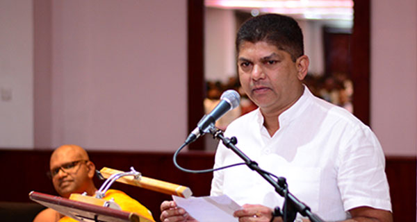 වෙසක් පෝයට කලින් සිරකරු සමාලෝචන නීතිය යළි ගේනවා! – බන්ධනාගාර රාජ්‍ය ඇමති