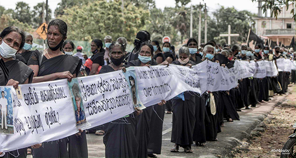 උතුරු නැගෙනහිර කාන්තා දින සැමරුම කළු වෙයි!