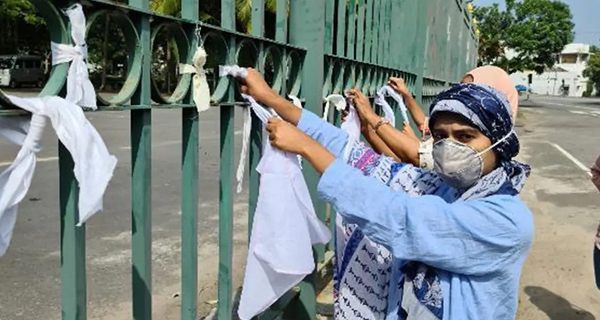 සතුරකු සෙවීමේ සමාජ මනෝභාවය, කොවිඩ් වසංගතය හා මුස්ලිම් ජනයා