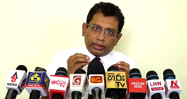 රට වහන්න කලින් තමන්ගේ මුහුණ කට වසා ගන්න! – විශේෂඥ වෛද්‍ය උපුල් දිසානායක