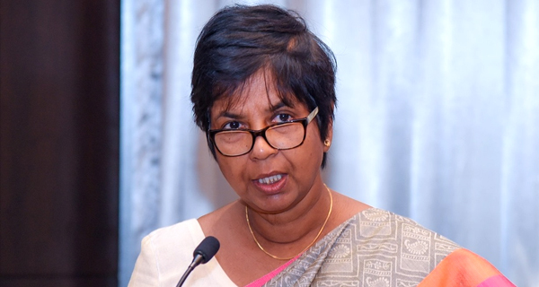 “රෝග ලක්ෂණ නොපෙන්වන විශාල පිරිසක් ඉන්නවා ”- ඇමතිනී සුදර්ශනීගෙන් අනතුරු ඇඟවීමක් !