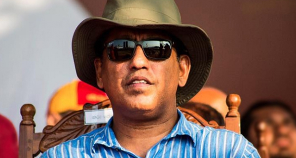 ජොනී මරන්න හදන කාක්කා කවුද?