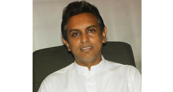 නීති තිබුණට ජනතාවට ඒ පිලිබඳ දැනුමක් නැහැ! – නීතිඥ ප්‍රියන්ත කරුණාතිලක