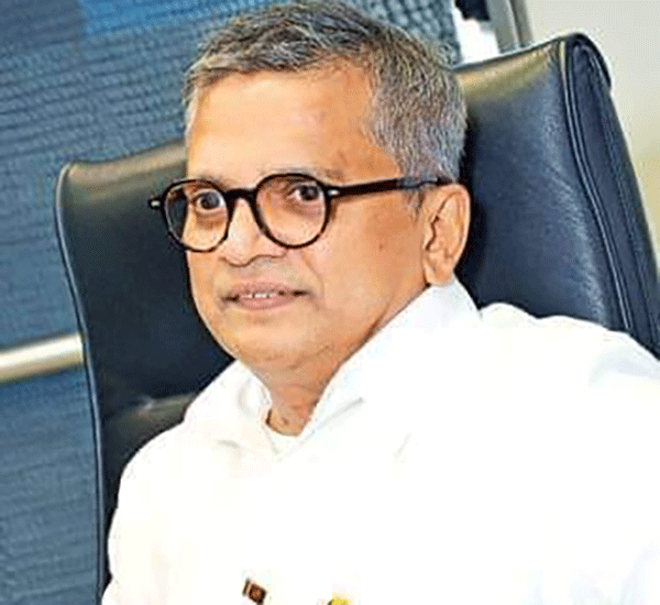 සල්ලිකාරයන් වැදගතුන් පය ගැසූ කාගිල්ස් කණපිට හැරෙව්වේ මං – රංජිත් පේජ්