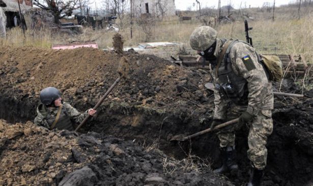 Russian troops invade Ukraine vladimir putin Volodymyr Zelenskiy