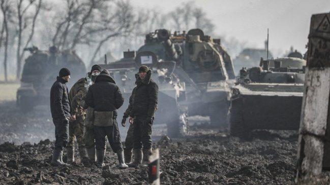 Russian troops invade Ukraine vladimir putin Volodymyr Zelenskiy