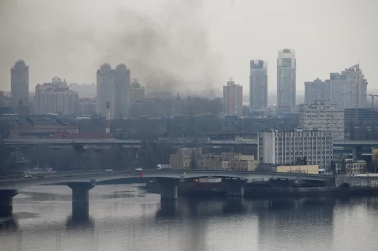 Russian troops invade Ukraine vladimir putin Volodymyr Zelenskiy