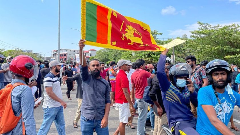 රට පුරා හර්තාල්…