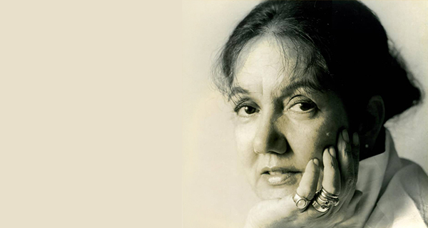 “වර්ණවත් කත”, බාබරා සන්සෝනි දිවිහැර යයි.