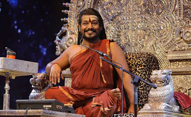 ඉන්දීය ස්ත්‍රී දූෂකයෙක් ලංකාවේ දේශපාලන රැකවරණය ඉල්ලයි!