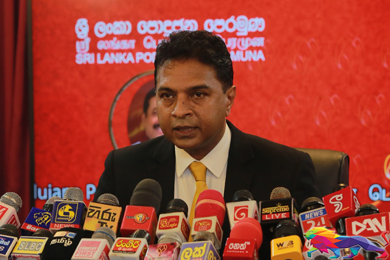 22ට පොහොට්ටුවේ පිරිසකගේ විරෝධය
