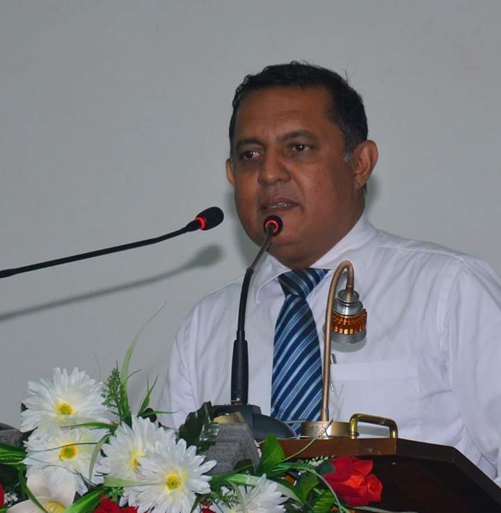 ආණ්ඩුක්‍රම ව්‍යවස්ථා නීතියට එදිරිව ගුණවර්ධන සහ තවත් අය