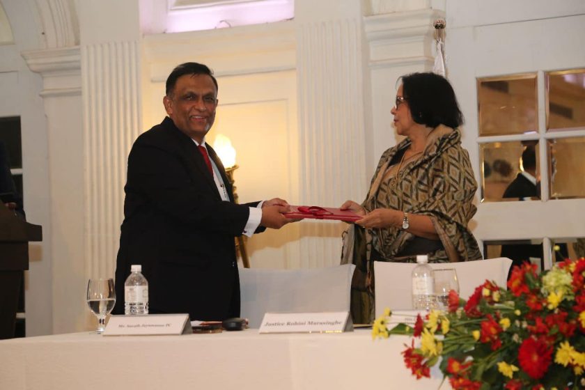 සිවිල් විරෝධතා සම්බන්ධයෙන් මානව හිමිකම් කොමිෂමෙන් මාර්ගෝපදේශ මාලාවක්…!