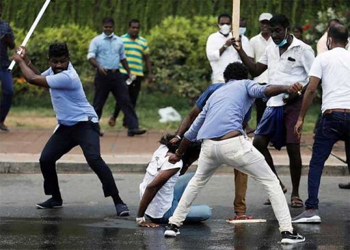 Attacking the protesters in gallface