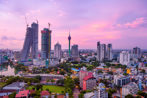 කොළඹ නගරයේ ඓතිහාසික උරුමයන් සංවර්ධනය කිරීමට UDA ආයෝජකයින්ට ආරාධනා කරයි..