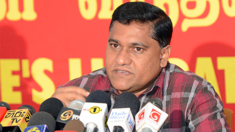 සේවක වැටුප් රුපියල් 20,000කින් ඉහළ නංවන්න…