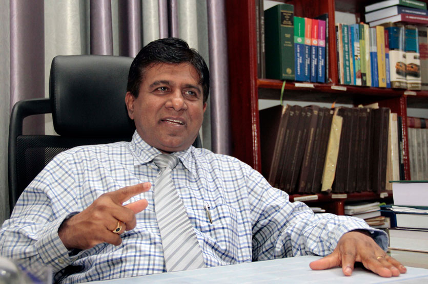 දූෂණ-වංචාවලට වරදකරුවන් වන මන්ත්රීන් නෙරපන මැතිසභා ප්රමිති අධිකාරියක් එයි!
