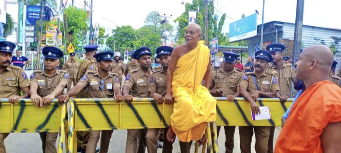 අම්පිටියේ සුමන සහ ලංකාවේ දණ්ඩ මුක්තිය…