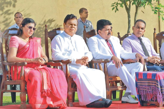 ලබන වසර ශ්රී ලාංකීය අධ්යාපනයේ හැරවුම් ලක්ෂයයි…