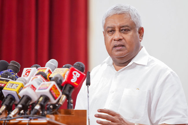 විදෙස්ගත පාතාලයන් 30ක් මෙරටට ගෙන්වා ගැනීමේ වැඩපිළිවෙළක්…