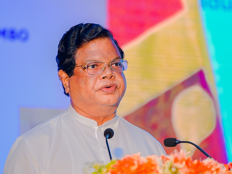 මහ බැංකු අධිපතිගේ ප්‍රකාශය ගැන දින තුනක විවාදයක් දෙන්න…