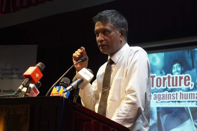 කොළඹ නීතිඥ සංගමයේ සභාපති සටනට නීතිඥ ලක්ෂාන් ඩයස්…