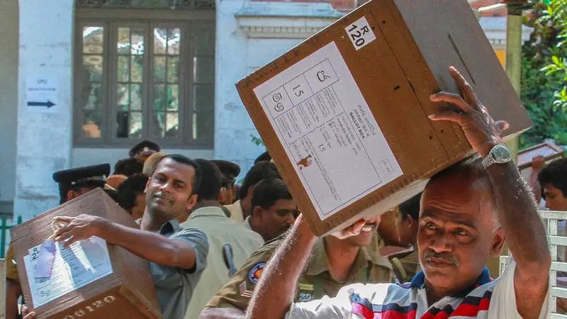 ජනාධිපතිවරණය ඔක්තෝම්බරයේ!