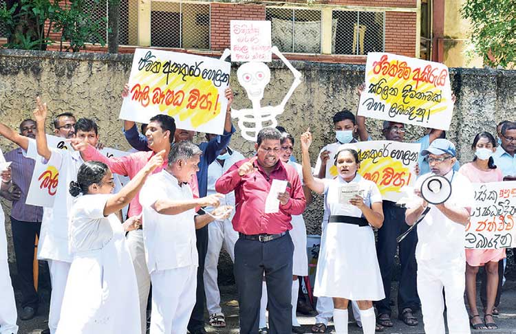 Health workers strikes in sri lanka