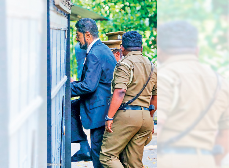 කෙහෙළිය ඇතුළු සෞඛ්‍ය ලොක්කන්ට ඇප නෑ…