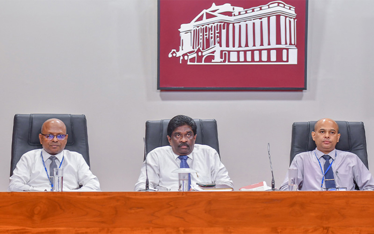 විශාල බදු හිඟයක් ඇති බවට ගෙන යන ප්‍රචාරය මිත්‍යාවක් – දේශීය ආදායම්, රේගුව සහ සුරාබදු ප්‍රධානීහු කියති